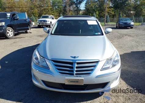 2012 Hyundai Genesis 4.6 из США, поврежденный, VIN KMHGC4DF3CU203128